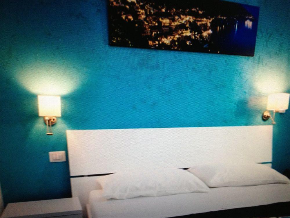 נאפולי Mergellina Resort מראה חיצוני תמונה